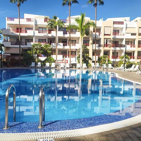 Oasis Palm Mar By Helloapartments Екстериор снимка