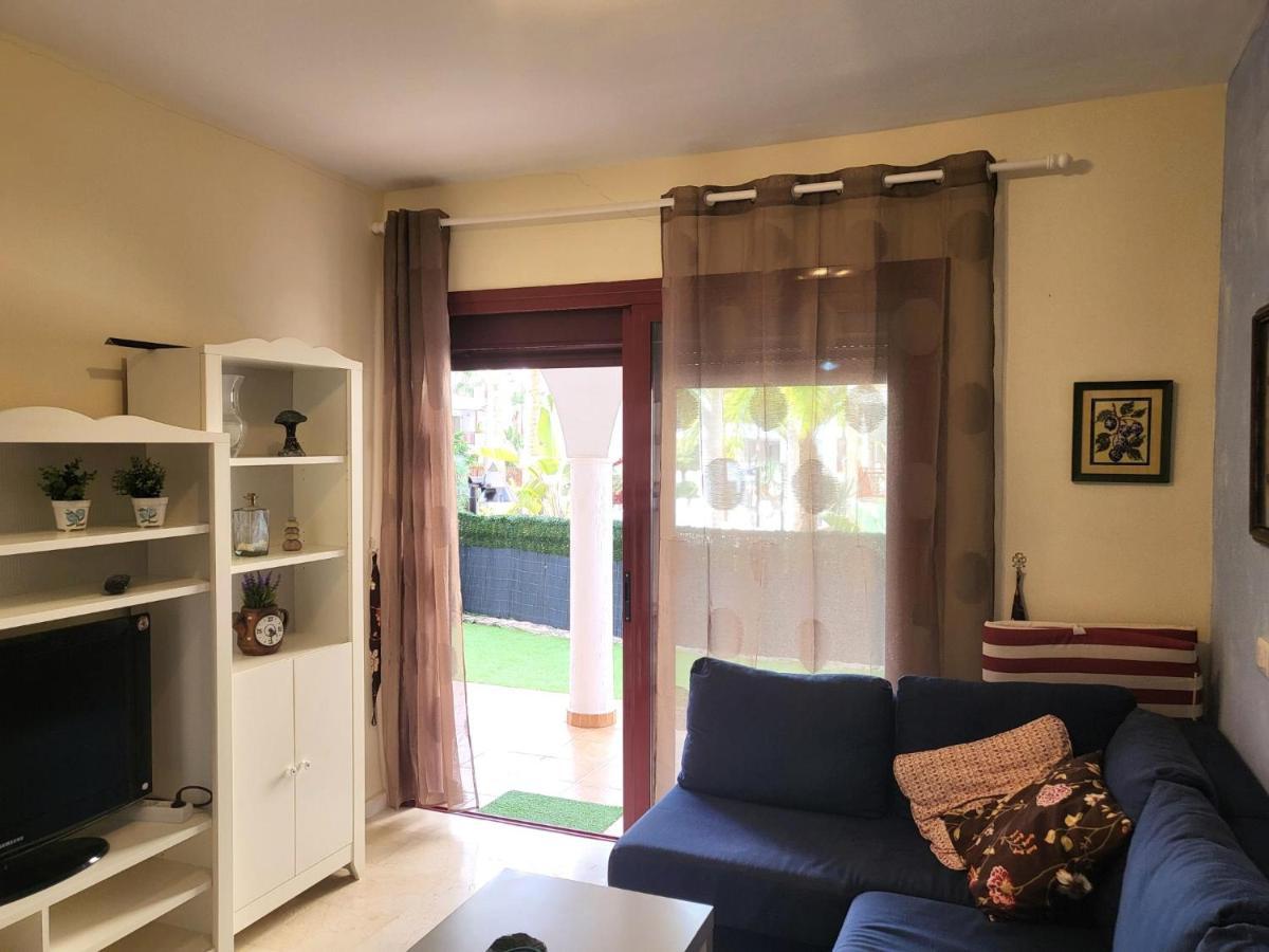 Oasis Palm Mar By Helloapartments Екстериор снимка