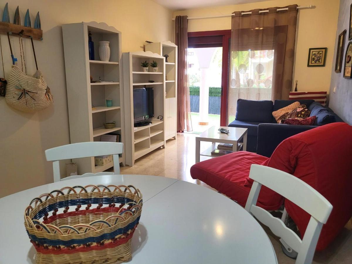 Oasis Palm Mar By Helloapartments Екстериор снимка