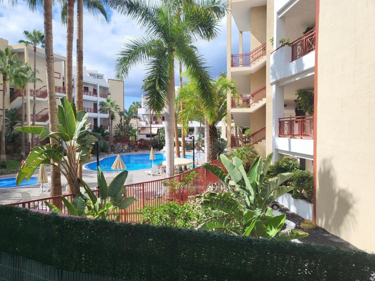 Oasis Palm Mar By Helloapartments Екстериор снимка
