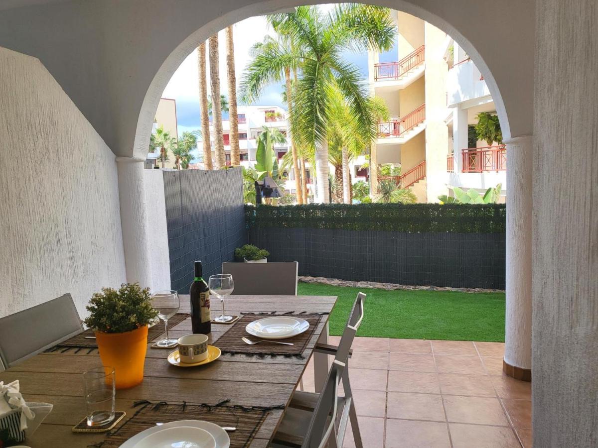 Oasis Palm Mar By Helloapartments Екстериор снимка