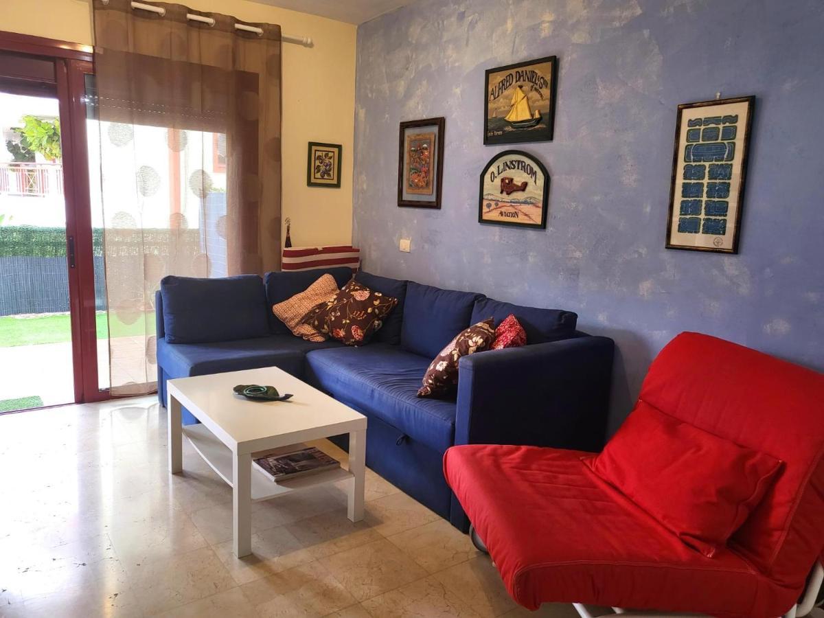 Oasis Palm Mar By Helloapartments Екстериор снимка