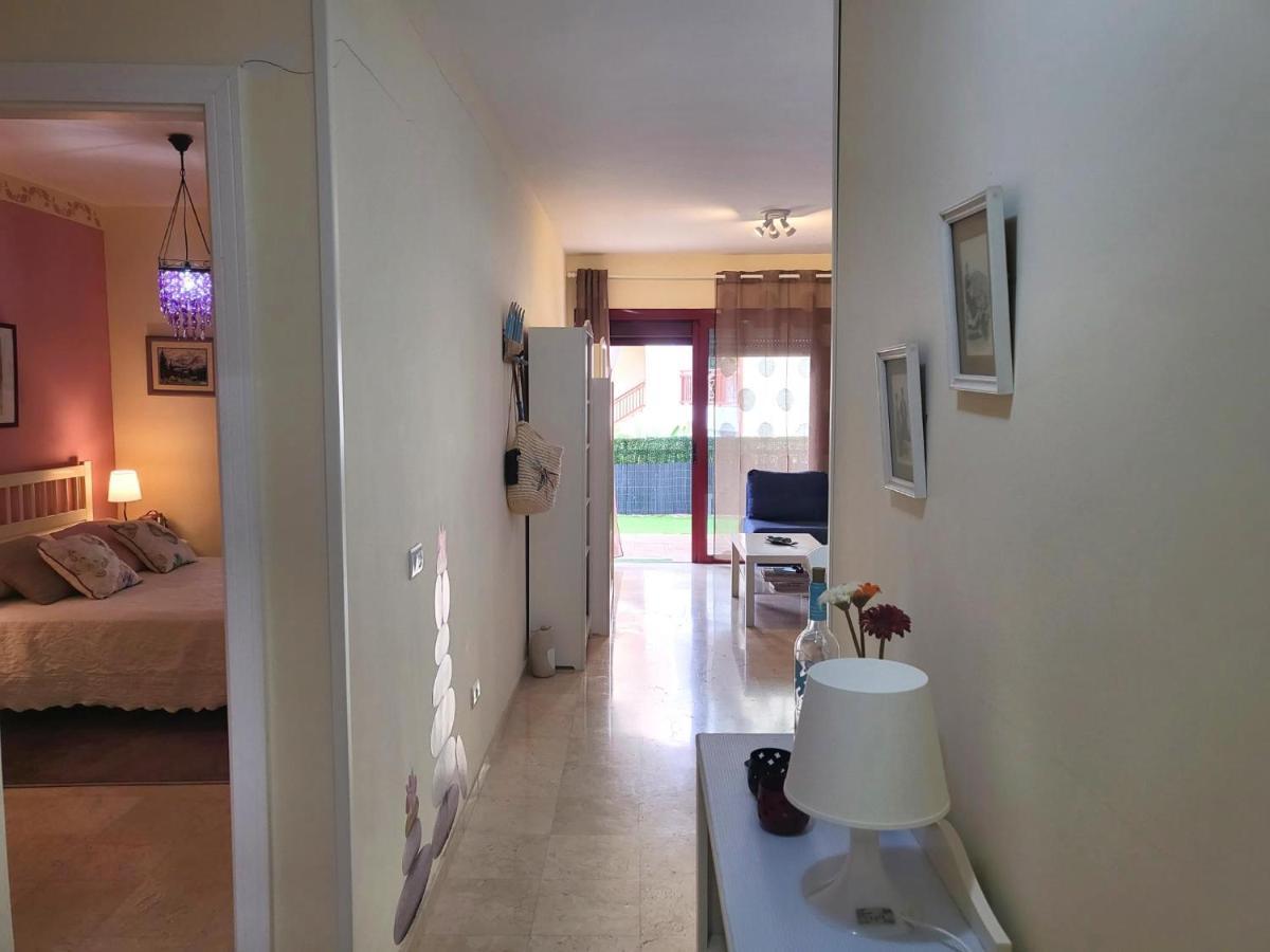Oasis Palm Mar By Helloapartments Екстериор снимка