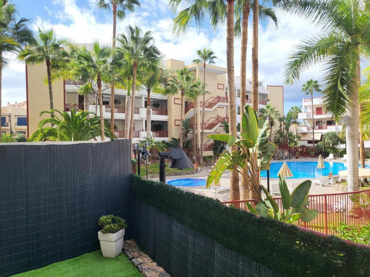 Oasis Palm Mar By Helloapartments Екстериор снимка