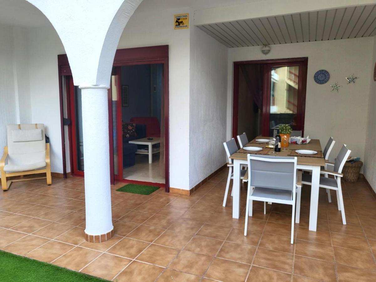 Oasis Palm Mar By Helloapartments Екстериор снимка