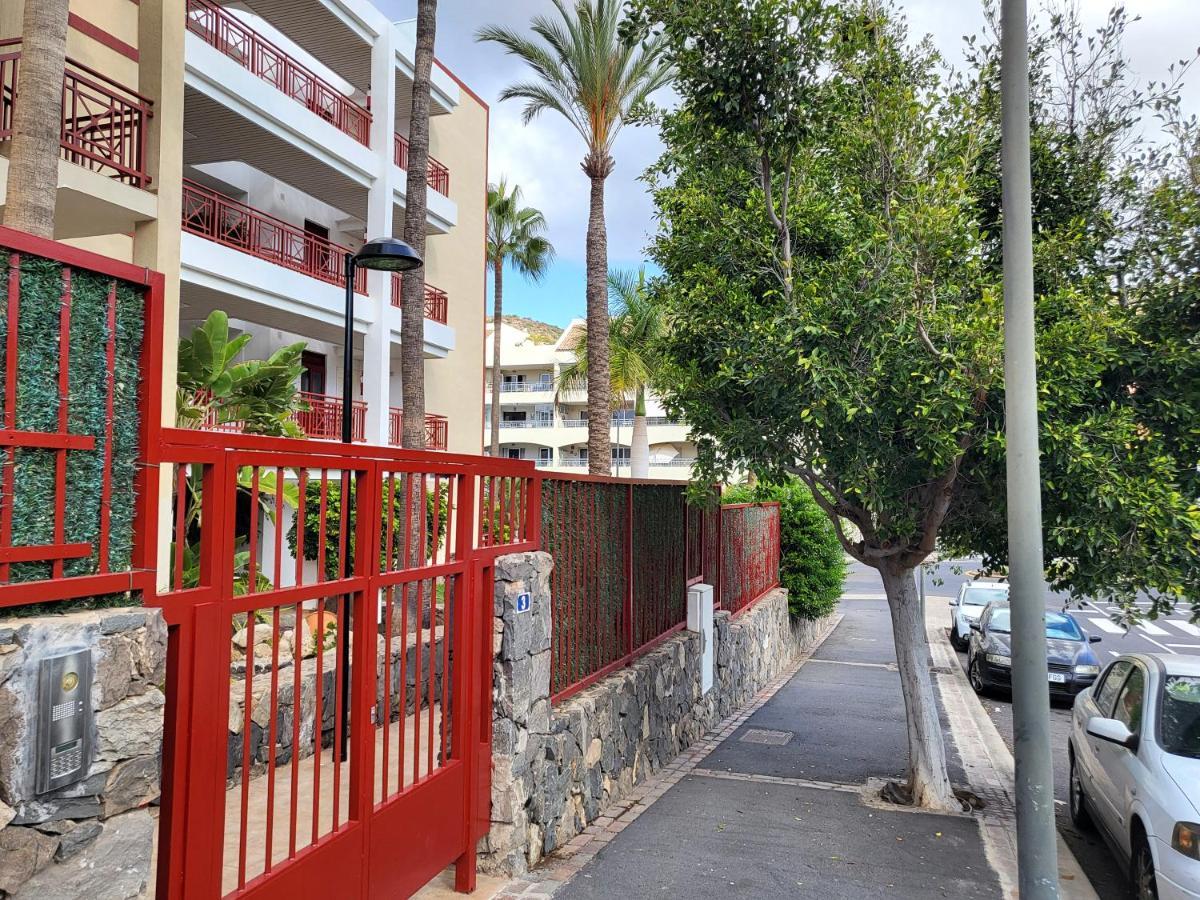Oasis Palm Mar By Helloapartments Екстериор снимка