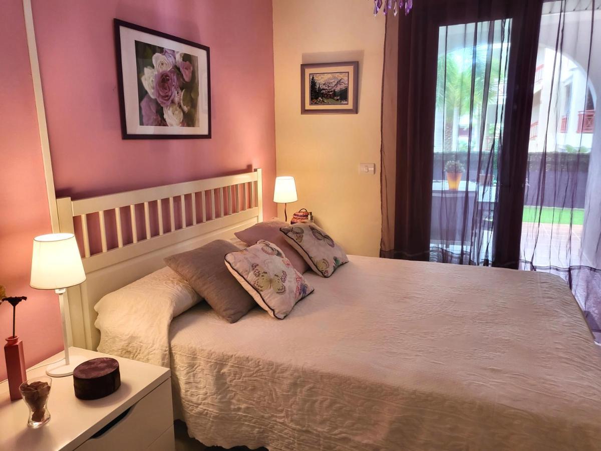 Oasis Palm Mar By Helloapartments Екстериор снимка