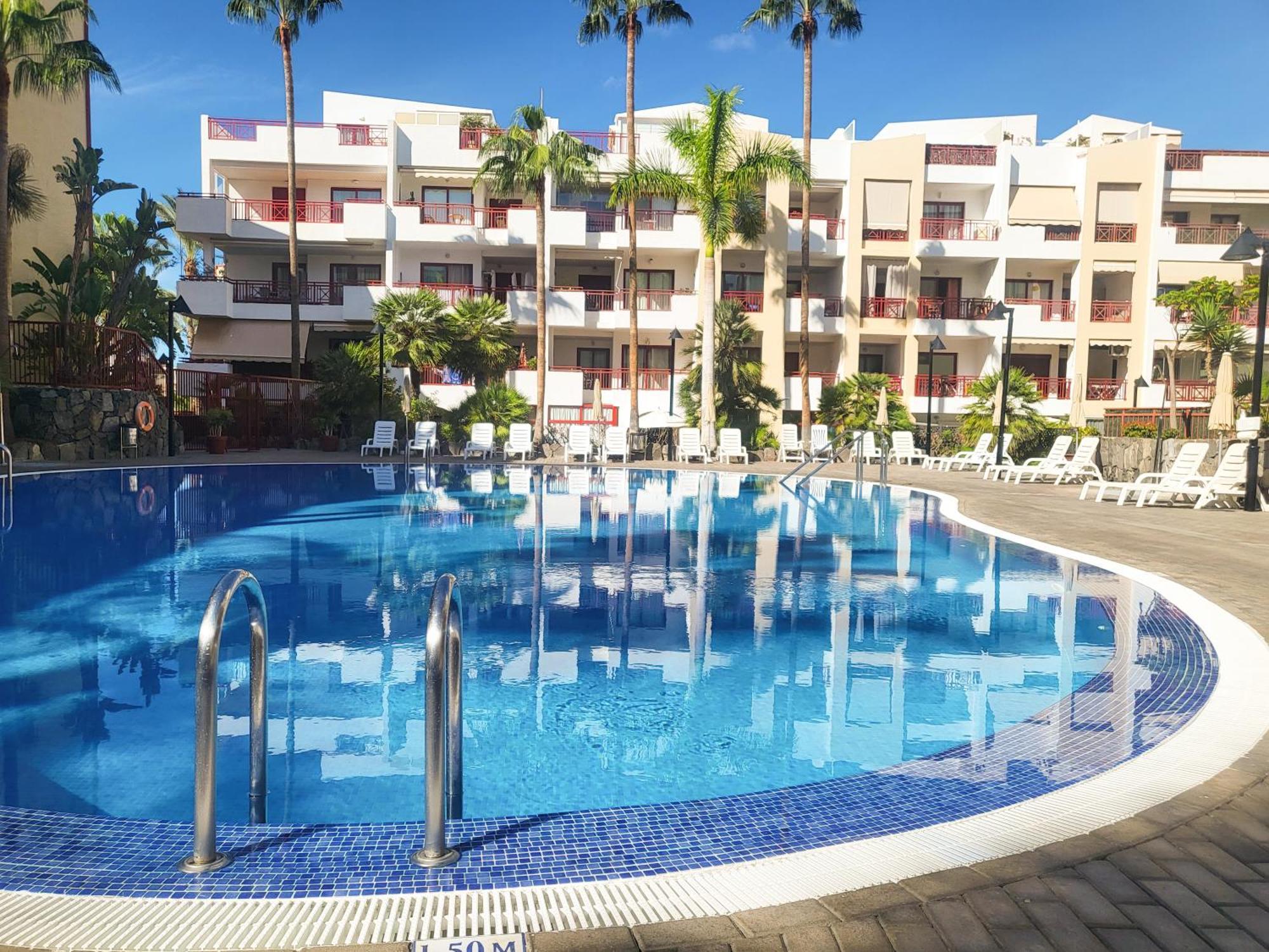 Oasis Palm Mar By Helloapartments Екстериор снимка